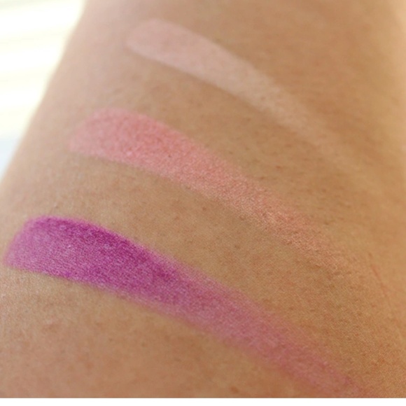 Sephora + Pantone Universe Radiant Orchard Rush Luster Cheek Sweep Palette NEW - Picture 6 of 6